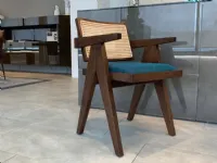 Sedia Cieza da soggiorno realizzata in legno scontata del 40%