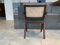 Sedia Cieza da soggiorno realizzata in legno scontata del 40%