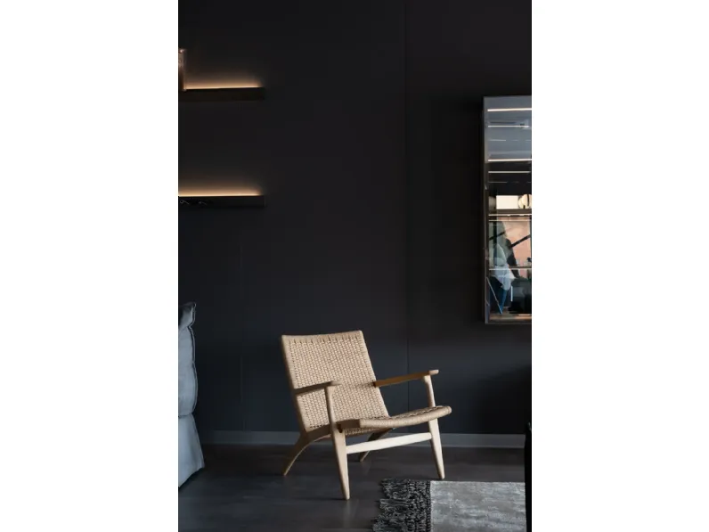 Sedia con braccioli Ch25 di Carl hansen & son a prezzo scontato
