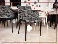 Sedia in plastica con braccioli Eleganza nia scontata