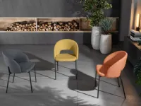 Sedia con braccioli Greta di Stones in Offerta Outlet