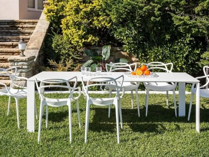 Sedia con braccioli Masters di Kartell a prezzo scontato