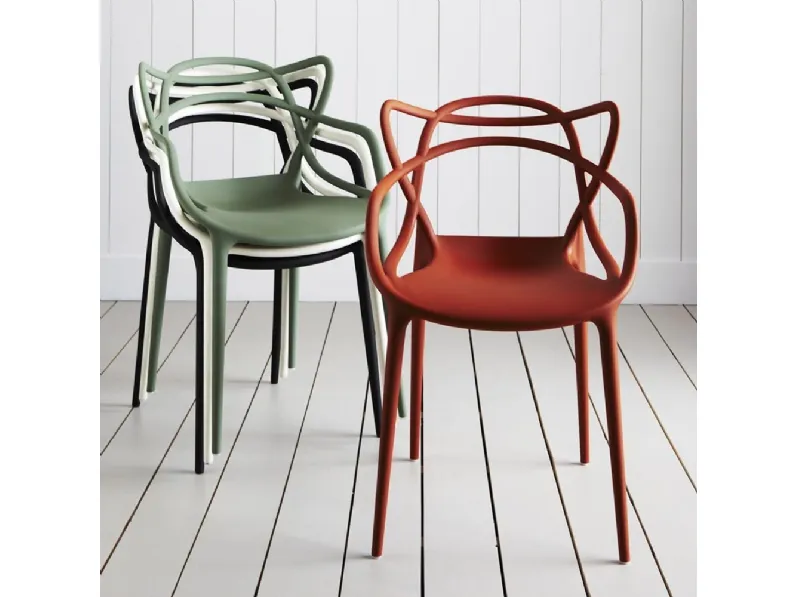 Sedia in plastica modello Masters di Kartell 