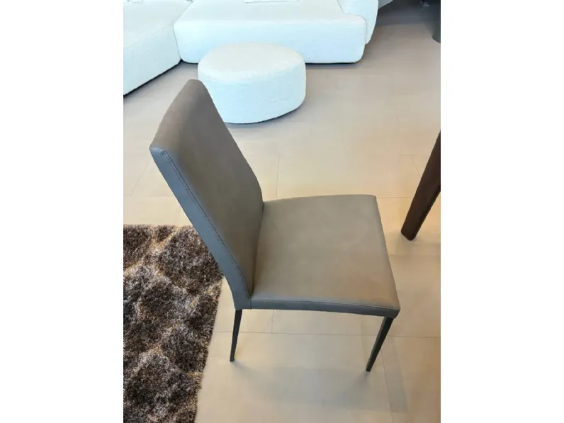 Sedia modello Aida soft di Calligaris: scopri il prezzo 