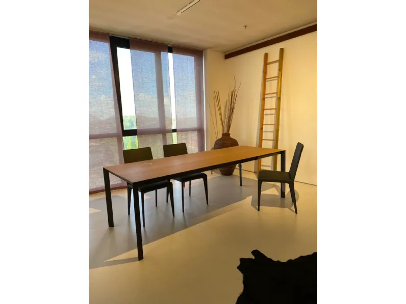 Sedia modello Filly up a marchio Bonaldo scontata del 35%