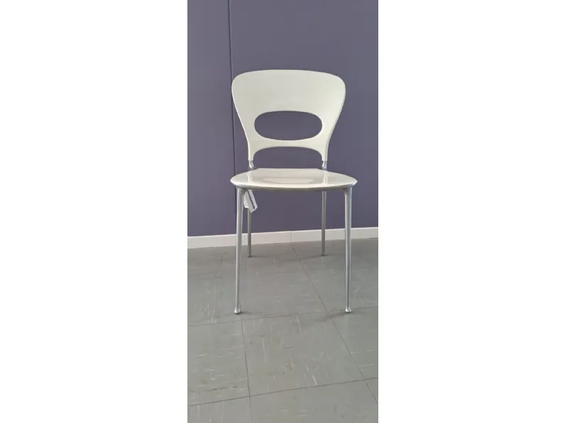 Sedia in plastica con schienale medio Tonia in Offerta Outlet