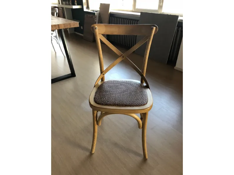 Sedia Country da cucina realizzata in legno scontata del 50%