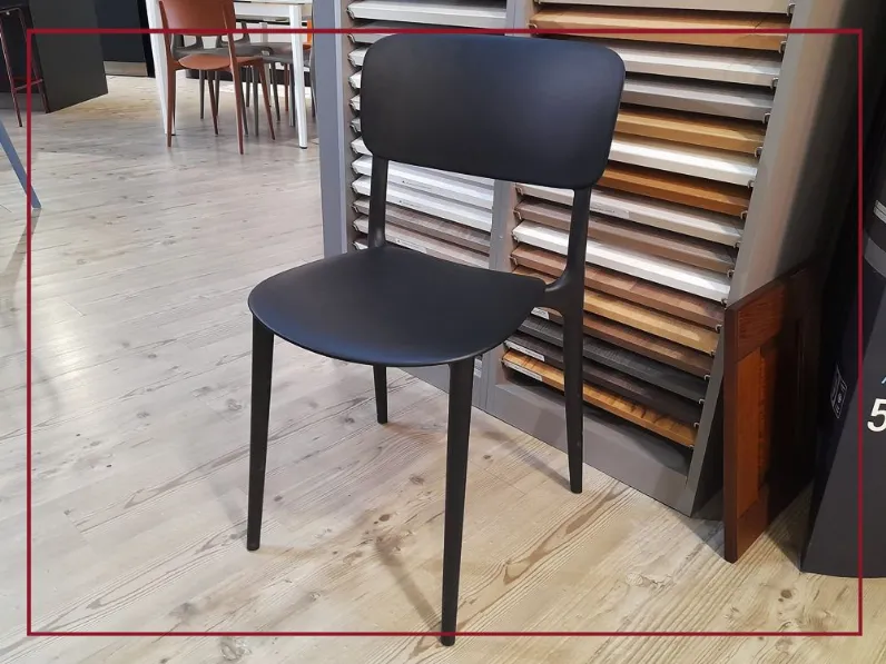 Sedia senza braccioli modello Liberty a prezzo riservato 