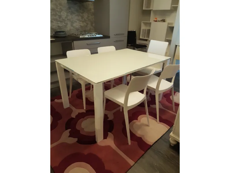 Sedia da cucina Nene Midj SCONTATA 33%