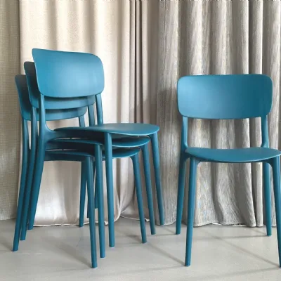Sedia modello Liberty di Calligaris a prezzo riservato 