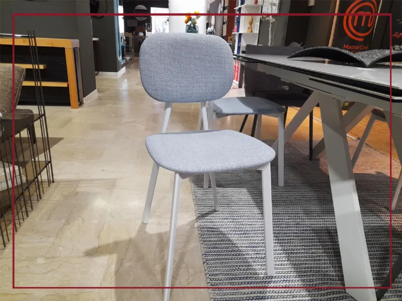 Sedia in tessuto senza braccioli Tata 1 in offerta