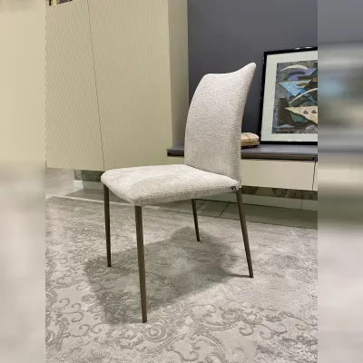 Sedia modello Atlas ergonomica di Connubia 