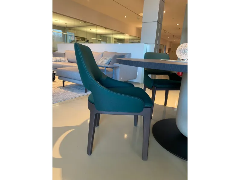Sedia di Molteni & c modello Devon da soggiorno in offerta -34%