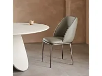 Scopri la sedia Mariel di Cattelan Italia: richiedi il prezzo! Design unico ed elegante.