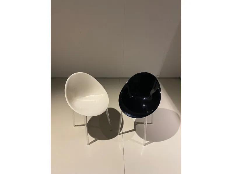 Sedia da soggiorno Mr. impossible Kartell a prezzo scontato 