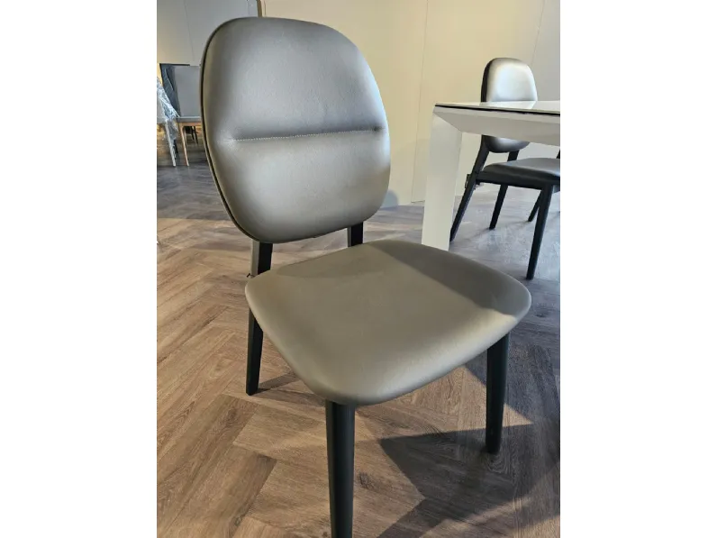 Sedia N.6 giotto  di Ozzio in OFFERTA OUTLET -47%