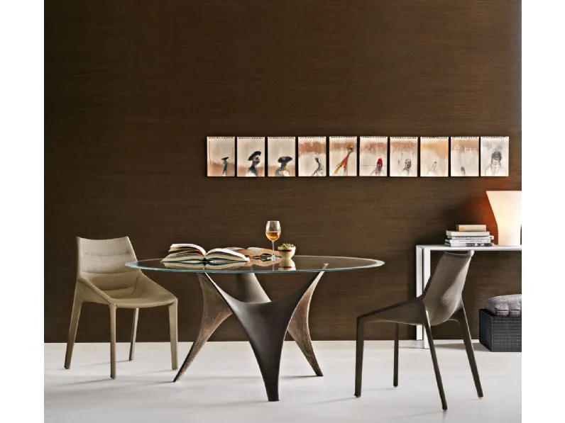 Sedia da soggiorno Outline Molteni & c in Offerta Outlet 