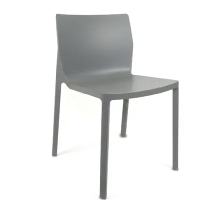 Sedia di Kristalia modello Plana  da giardino in offerta -60%