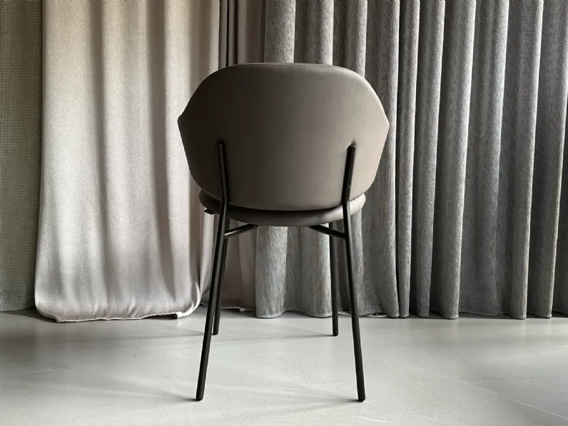 Sedia poltroncina modello Holly a prezzo riservato 