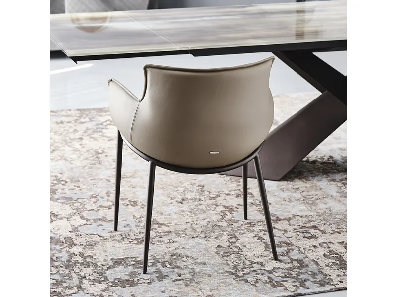 Cattelan Italia presenta Rhonda: sedia dal design unico a prezzo vantaggioso.