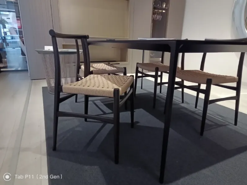 Sedia Wabi da soggiorno realizzata in legno scontata del 33%