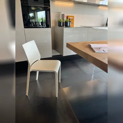 Sedia di Desalto modello Riga da cucina in offerta -26%