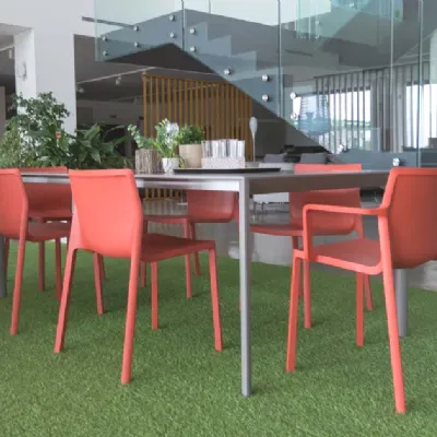 Sedia di Kristalia modello Lp indoor outdoor da cucina in offerta -40%