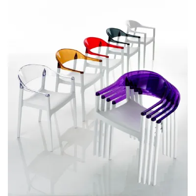 Sedia Eurosedia modello Milly. Sedia con struttura in polipropilene e sedile in policarbonato disponibili in vari colori.
