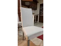 Sedia in legno con schienale alto Freda in offerta