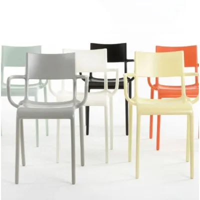Sedia Generic a di Kartell in OFFERTA OUTLET -50%