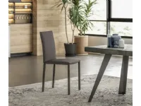 Sedia Felix da soggiorno realizzata in ecopelle scontata del 40%