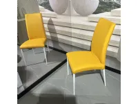 Sedia in ecopelle modello Bond di Zamagna 