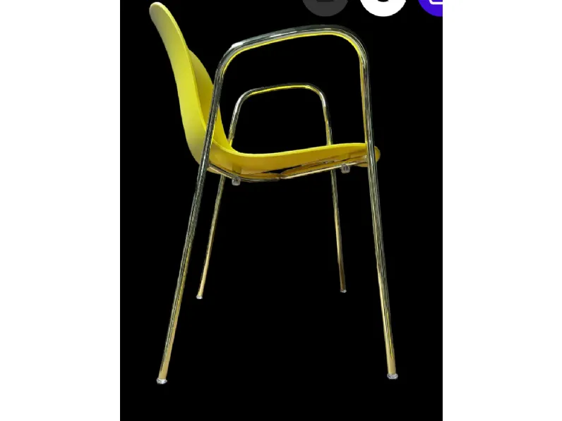 Sedia troy gialla struttura oro Magis SCONTATA a PREZZI OUTLET
