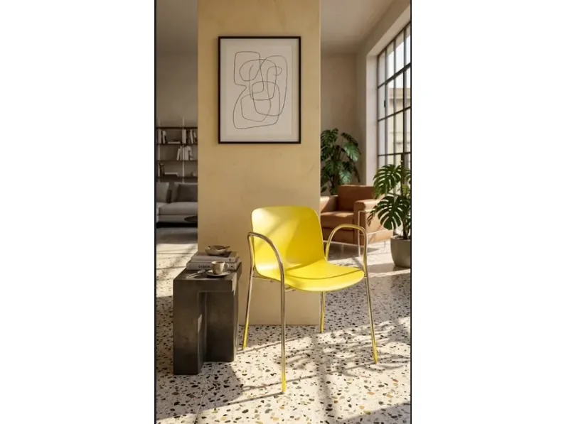 Sedia troy gialla struttura oro Magis SCONTATA a PREZZI OUTLET