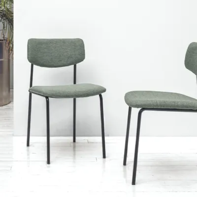 Sedia senza braccioli modello Osaka a prezzo riservato 