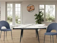 Sedia Sedia imbottita da soggiorno realizzata in tessuto scontata del 32%