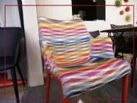 Sedia Eleganza nia missoni da soggiorno realizzata in plastica scontata del 44%