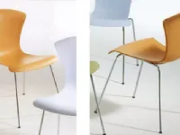 sedia impilabile Kartell Nihau color mandarino