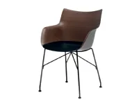 Sedia modello Q/wood con braccioli di Kartell 