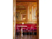 Sedia da soggiorno realizzata in plastica Louis ghost di Kartell 