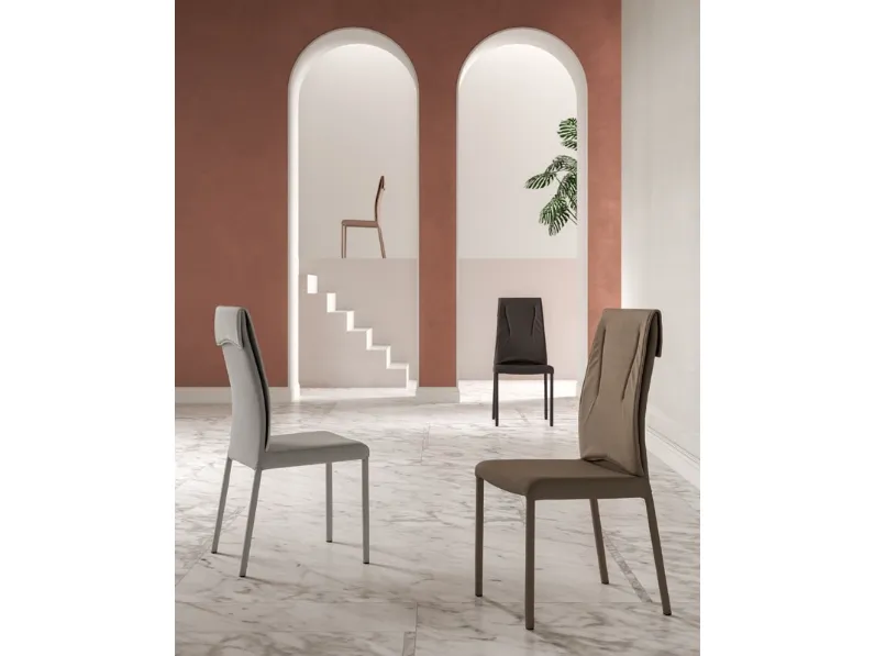 Sedia da soggiorno Luxy Ozzio in Offerta Outlet 