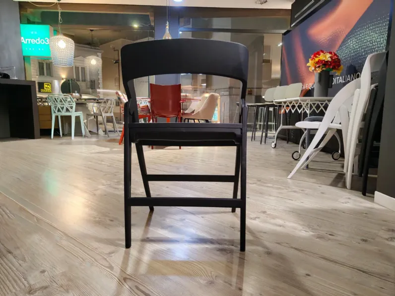 Sedia in plastica modello Clik clak cb2315 di Connubia 