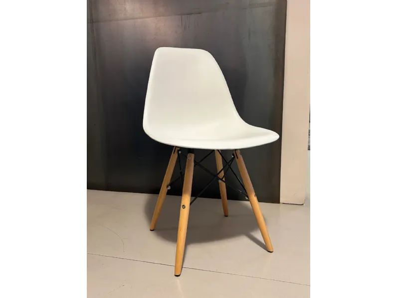 Sedia Eames Sigerico a prezzo scontato