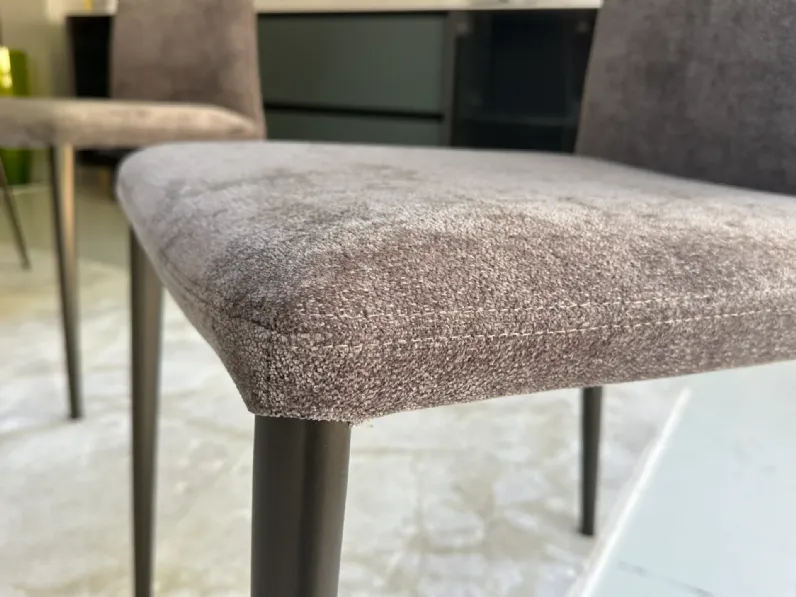 Sedia modello Fay di Calligaris a prezzo riservato 