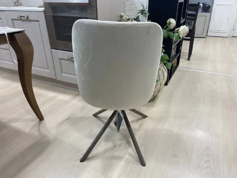 Sedia poltroncina Flower di Abitare interior a prezzo scontato