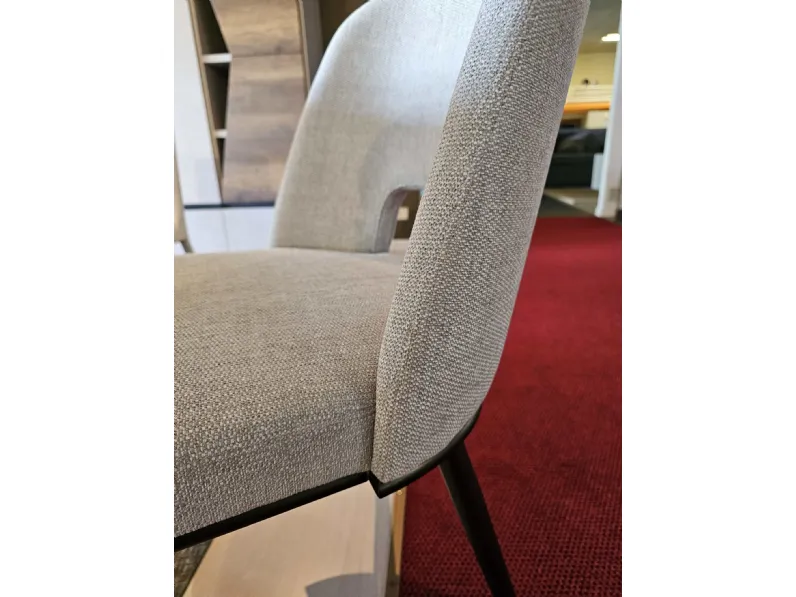 Sedia modello Foyer di Calligaris: scopri il prezzo riservato 