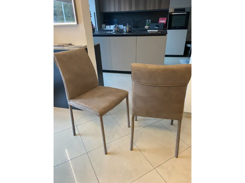 Sedia  Moon di lazzaro a prezzo Outlet