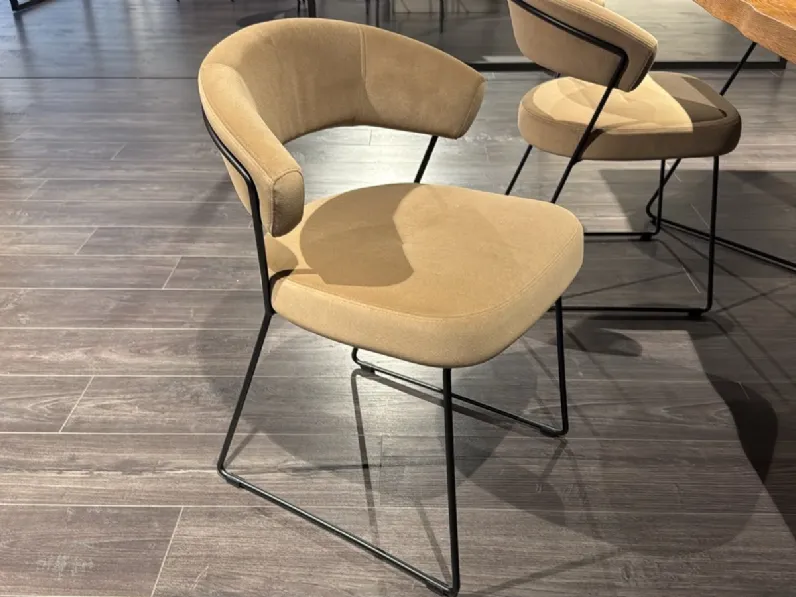 Sedia fissa modello Ny anniversary a prezzo riservato 