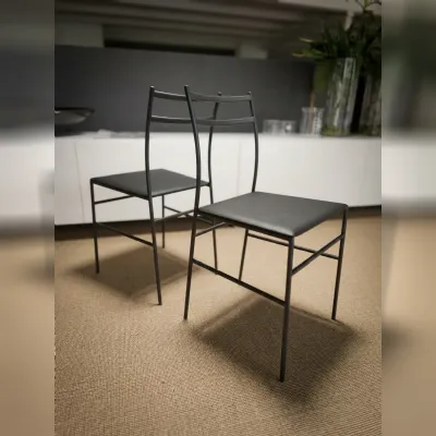 Sedia da cucina realizzata in metallo Sedia ultralight desalto di Desalto 