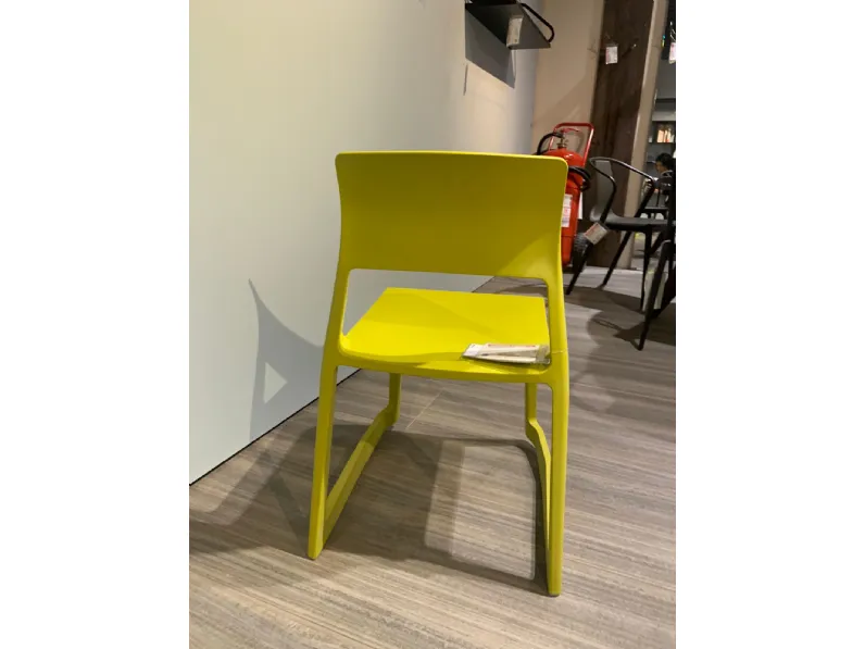 Sedia Tip ton di Molteni & c in OFFERTA OUTLET -30%